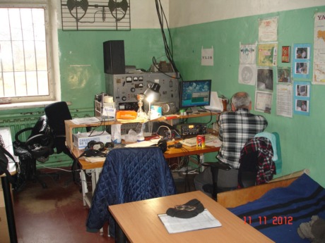 YL1ZS shack